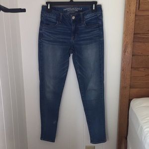 American Eagle light wash super stretch jegging